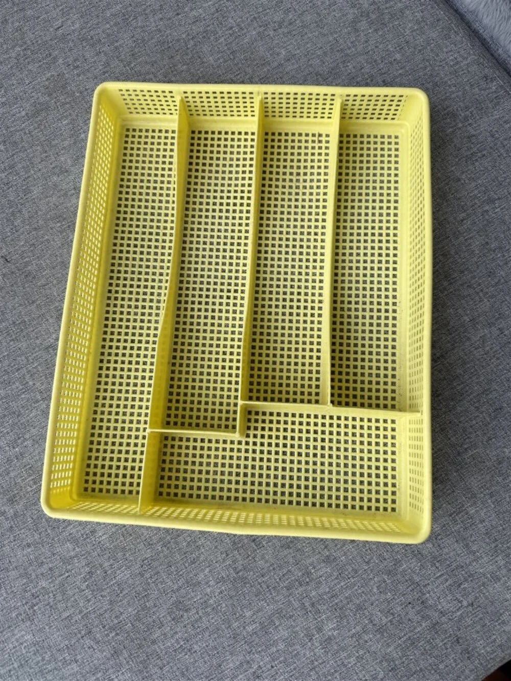 Vintage Yellow Plastic Mesh Silverware Tray Flatware Utensil Holder Mcm